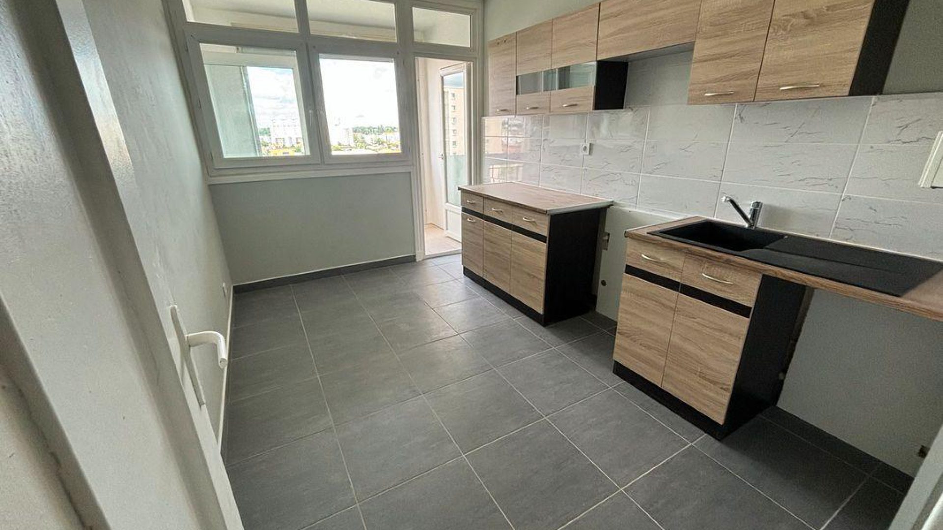 Image-Compressor.org_1500KB_Copie de 776d1e3b4a294b32b386a3a26d0c7b827e4d54a6