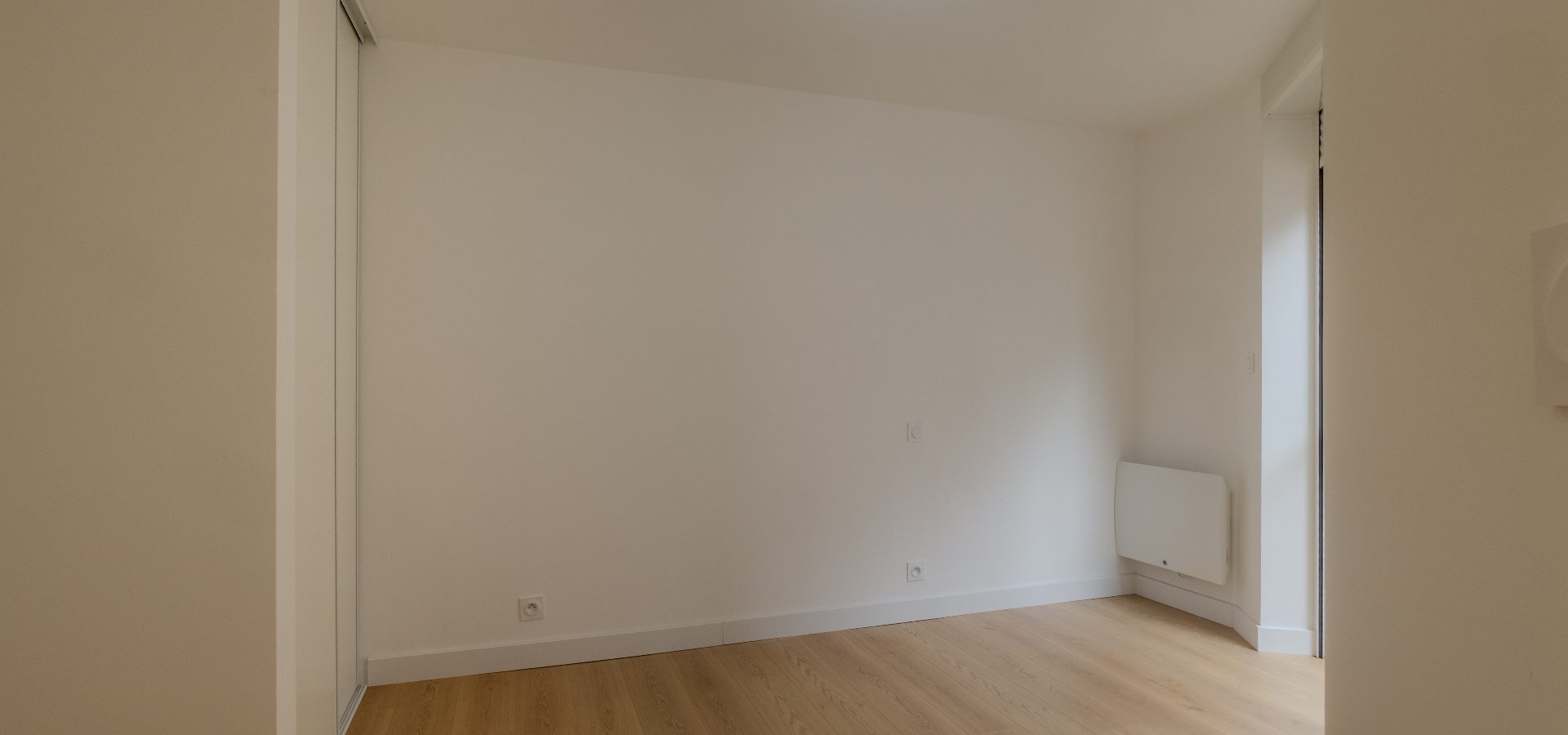 Image-Compressor.org_1500KB_Copie de Chambre 1