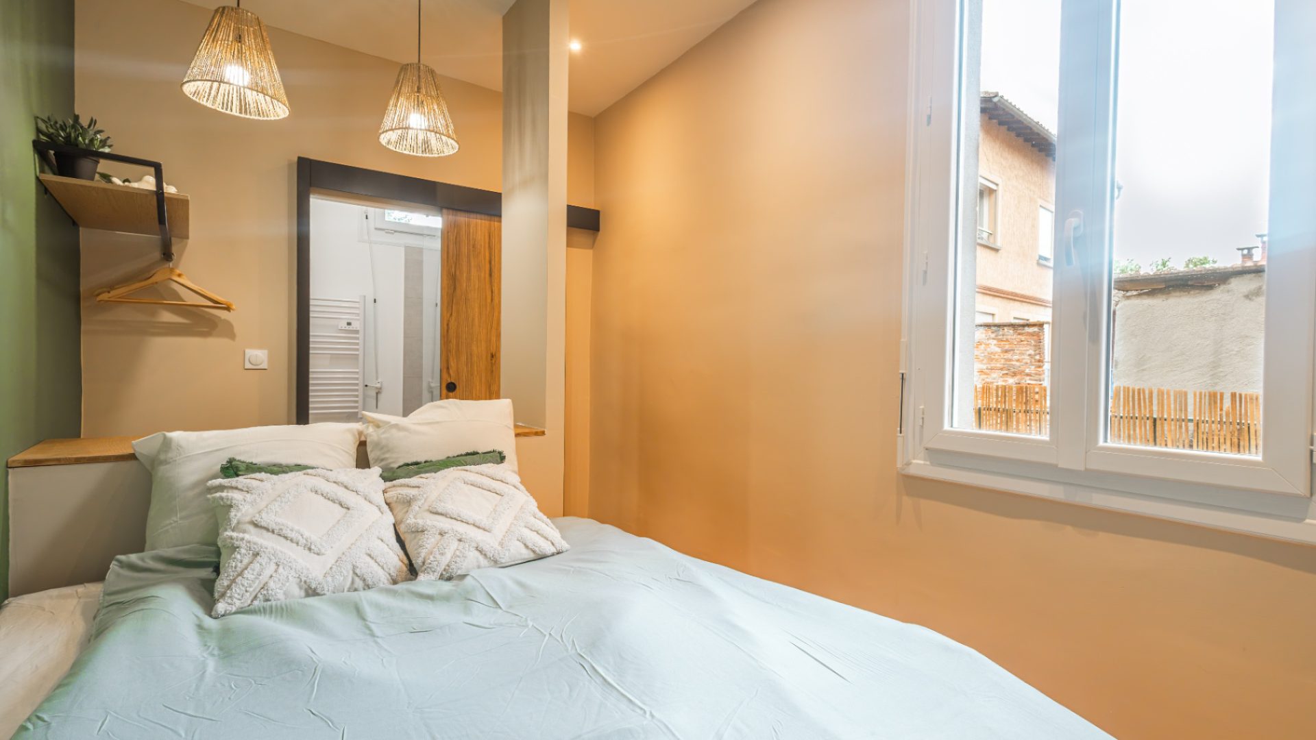 Image-Compressor.org_1500KB_Copie de Horizon_INT-09