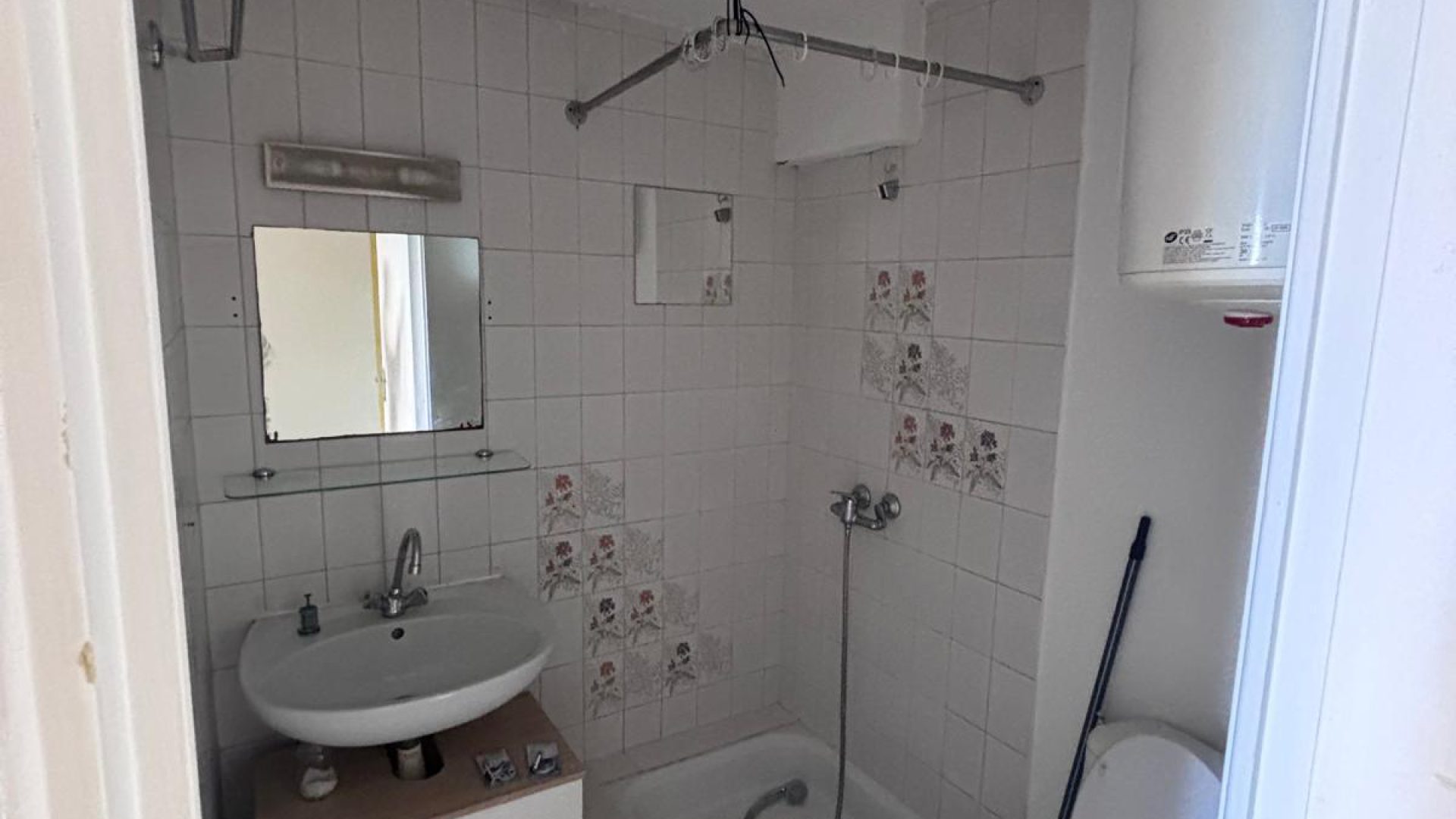 Image-Compressor.org_1500KB_Copie de WhatsApp Image 2024-09-18 at 14.51.25 (7)